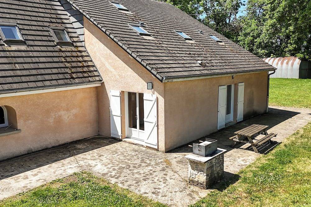 Außergewöhnliche Haus Gruppe komfortabel in Avèze, Zentralmassiv