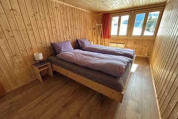 Chalet pour 6 Personnes dans Gstaad, Saanen, Photo 2