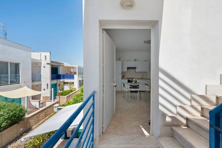 Ferienhaus 'Via Duccio Da Boninsegna' mit Gemeinschaftspool, Terrasse und Wlan in Boncore, Golf von Tarent