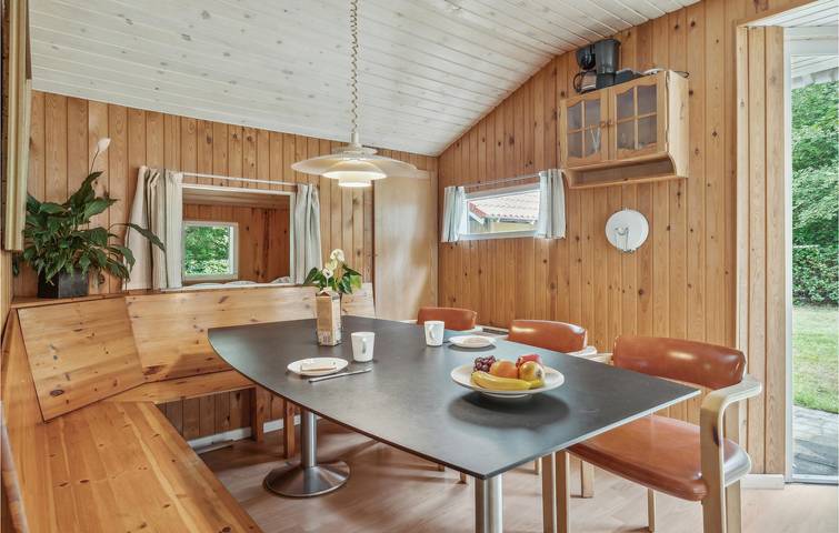 Ferienhaus für 8 Personen, mit Terrasse und Whirlpool sowie Garten in Kølkær - 4