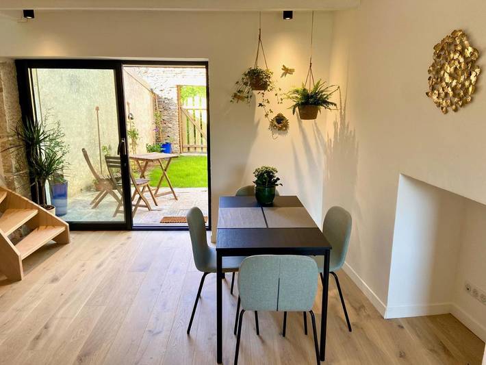 Chambre d’hôte pour 4 personnes, avec Terrasse et Jardin