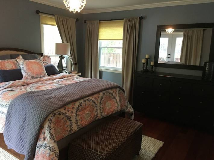 Vacation rental for 12 people, with yard in Wilmington