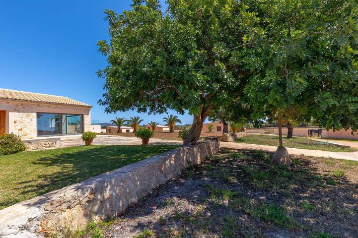 Finca für 4 Personen, mit Terrasse und Garten in Santanyí - 2