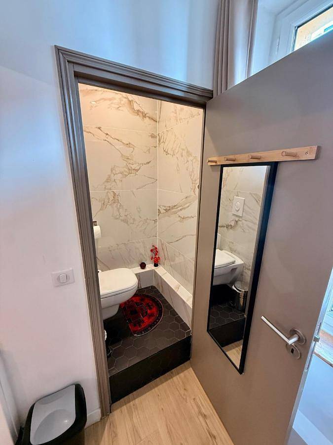 Gîte pour 2 personnes, avec jacuzzi dans Gare de Nice ville - 2