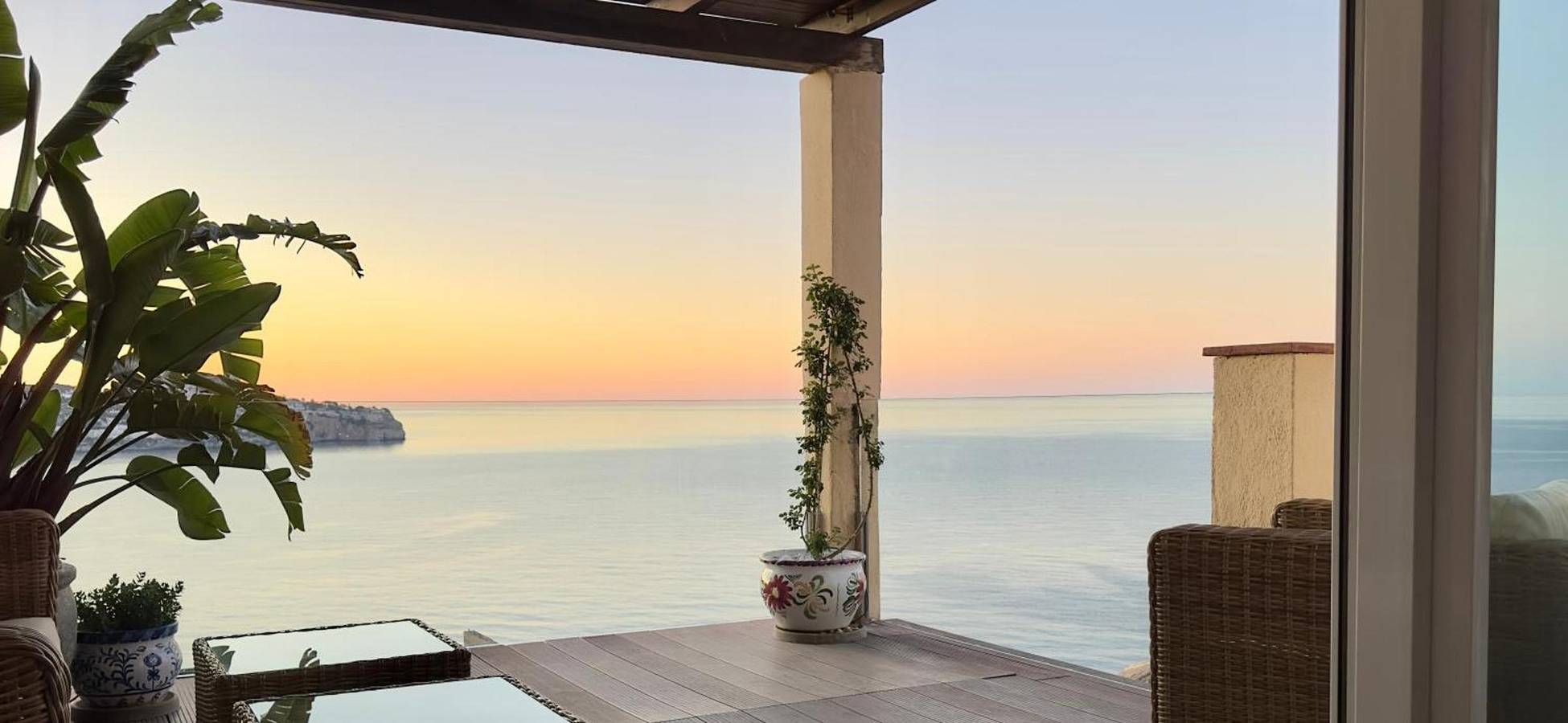 Vakantiehuis 'Mooi Huis met Prachtig Uitzicht op Zee' met Zeezicht, Wi-Fi en Airconditioning in Cerro Gordo, Almuñecar