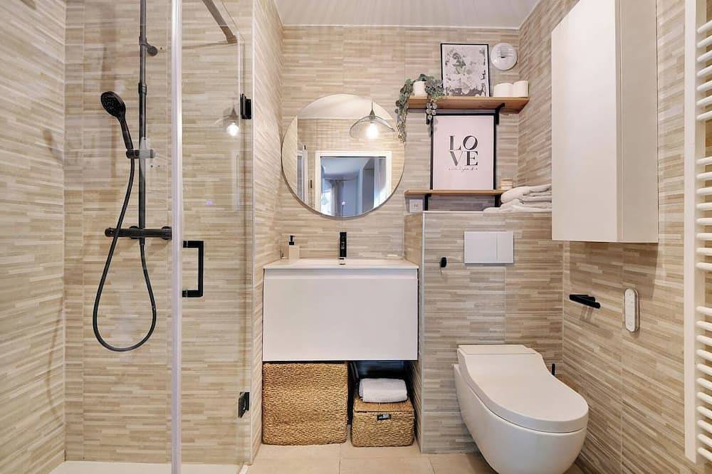 Entire apartment, Giulia Prestige, apartment with Terrace Luxury & Comfort at the gates of Paris in Clichy, Hauts-de-Seine