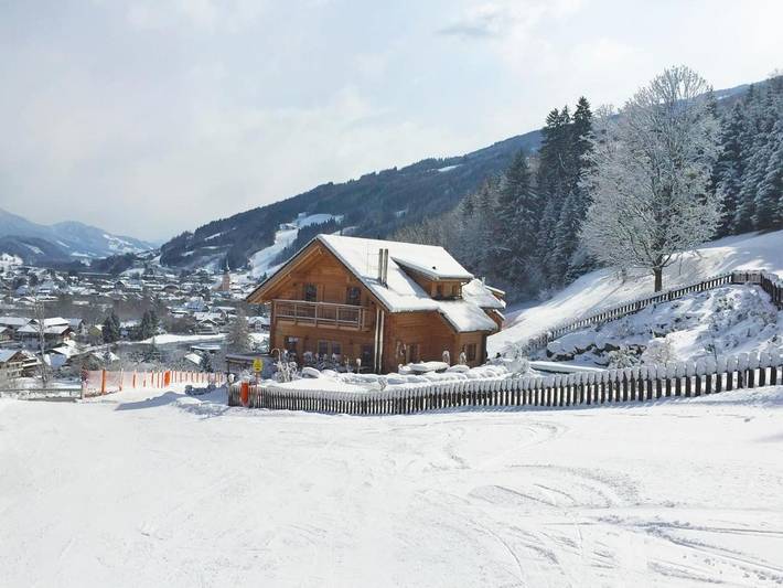 Chalet für 24 Personen, mit Balkon und Terrasse sowie Garten und Pool in Schladming - 3