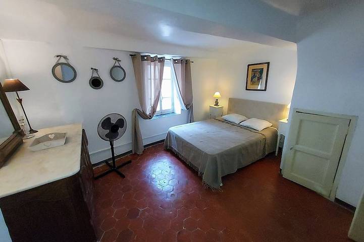 Location de vacances pour 2 personnes à Régusse - 2