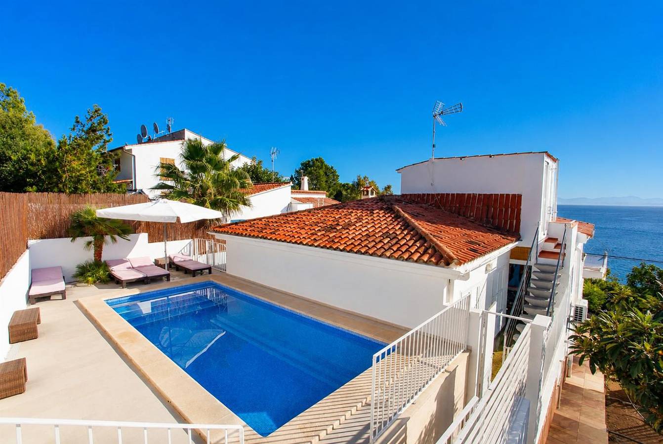 Villa für 8 Personen mit Terrasse in Alcanada, Alcúdia