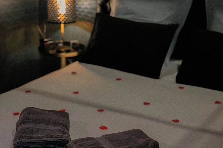 Appartement entier, L'escapade Nuit Romantique in Cherbourg-Octeville, Cherbourg-en-Cotentin