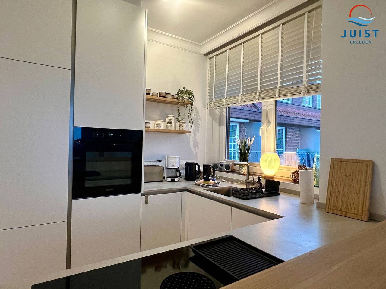 Ganze Wohnung, Stilvoll, modern und großzügig – Ihre Ferienwohnung mit Strandkorb in Juist