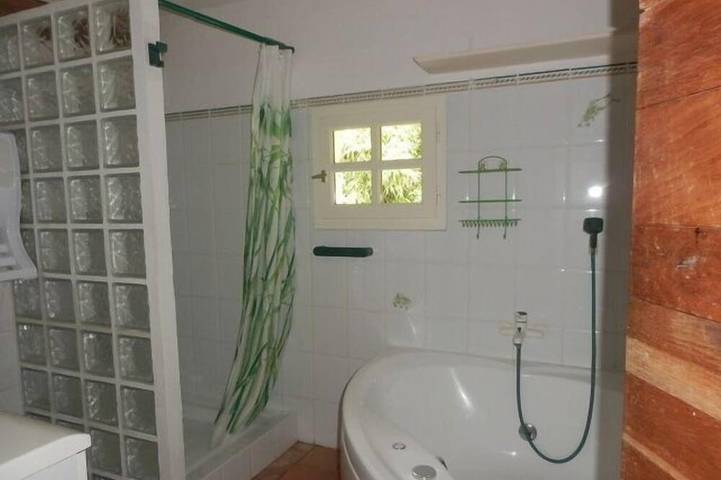 Location de vacances pour 10 personnes, avec jardin, animaux acceptés dans Sabres - 2