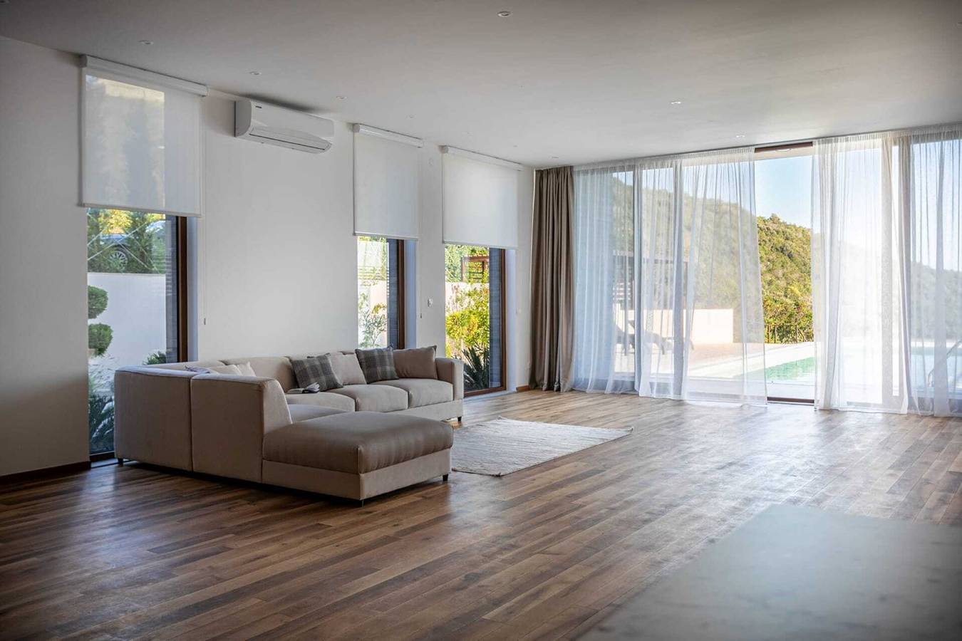 Villa Aria with Private Pool, Sauna & Spa in Krimovica, Budva Riviera in Opština Kotor