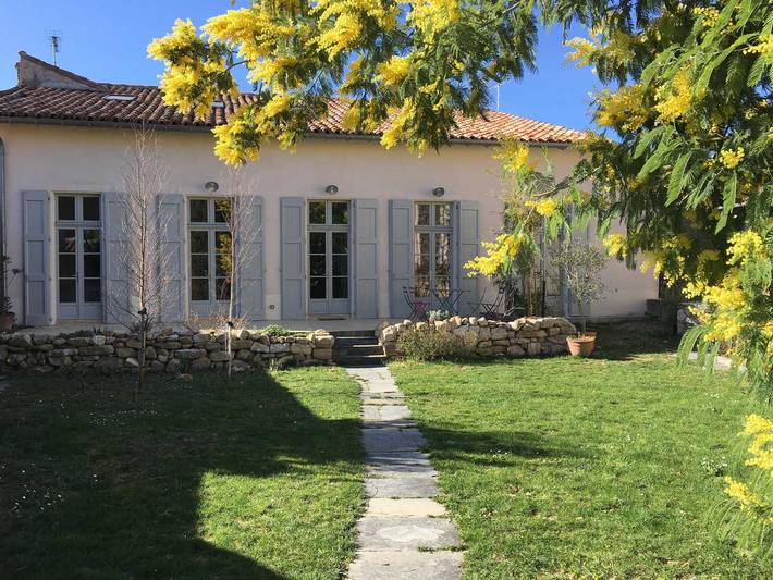 Gîte pour 4 personnes, avec terrasse à Sorèze