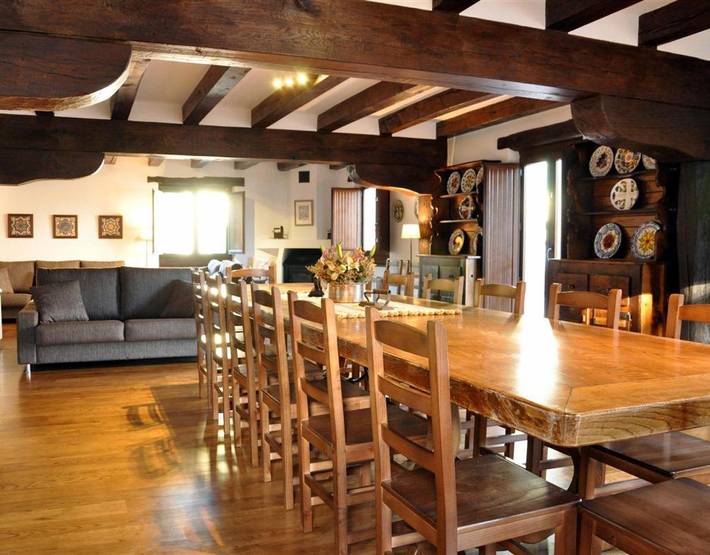 Casa rural para 27 personas, con jardín en Navarra - 4