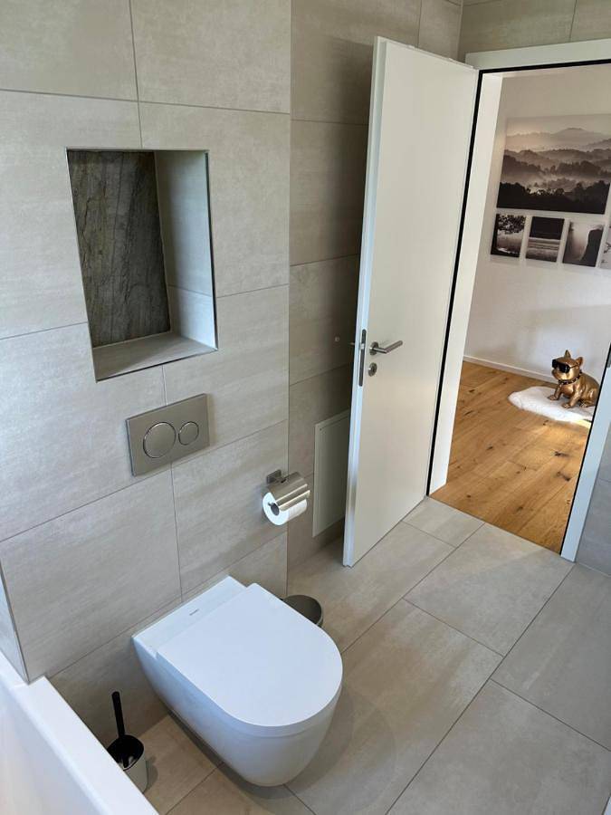Three-Bedroom House in Rüti (ZH), Zürich Voralpen