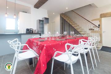 Gîte pour 8 Personnes dans Serpaize, Région de Vienne, Photo 3