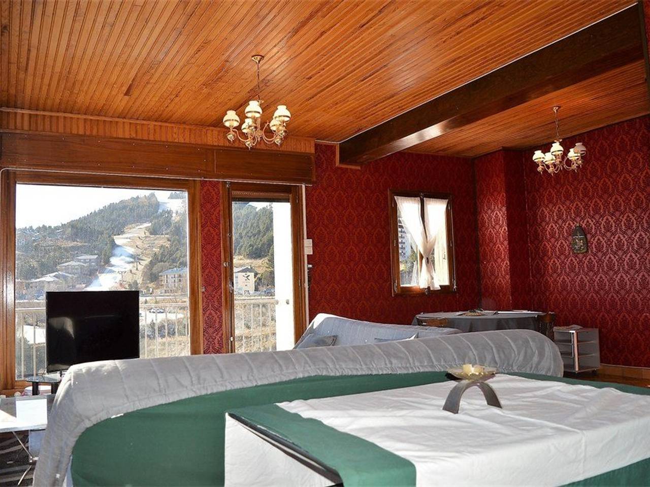 Apartamento entero, Les Angles: Apt 6 pers, 2 hab, balcón, cerca de pistas in Les Angles, Región de Prades (Francia)