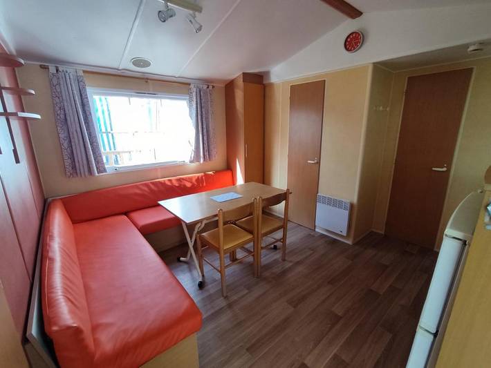 Camping pour 5 personnes, avec piscine ainsi que jardin et terrasse à Meschers-sur-Gironde - 4