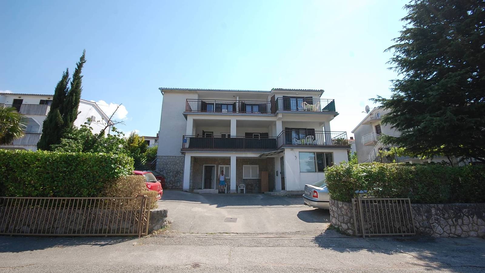 Ganze Wohnung, 1-Zimmer-Ferienwohnung mit Balkon und Meerblick Njivice, Krk A-21762-c in Njivice, Krk