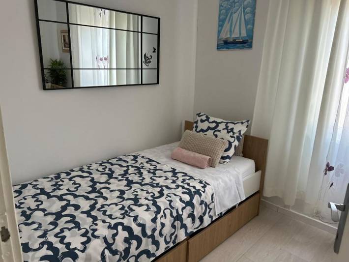 Ferienhaus für 4 Personen, mit Terrasse und Whirlpool sowie Garten, kinderfreundlich in Starigrad Paklenica - 4