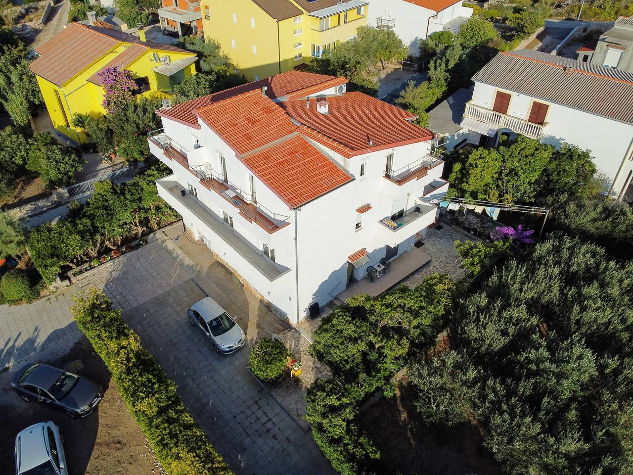Ganze Wohnung, 1-Zimmer-Ferienwohnung mit Balkon und Meerblick Razanac (Zadar) A-6919-c in Razanac, Zadar