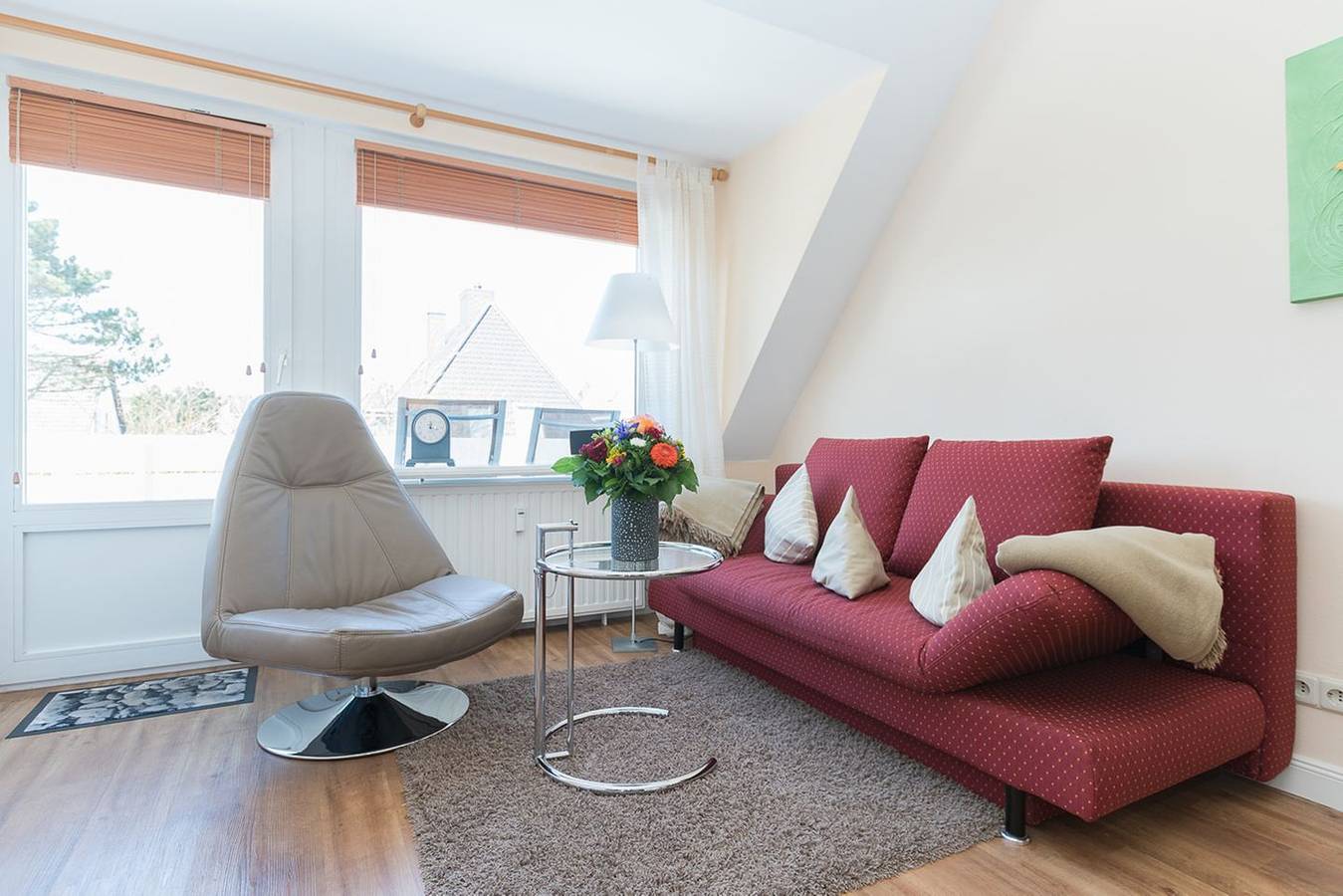 Ganze Wohnung, Modern ausgestattete Wohnung mit Balkon und Parkplatz in Wenningstedt in Wenningstedt, Sylt