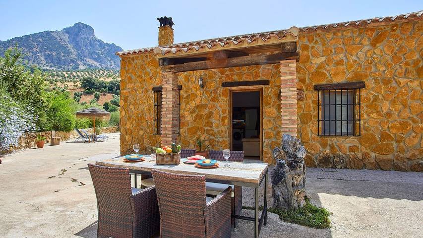 Casa rural para 4 personas, con piscina y balcón/terraza en El Gastor - 4