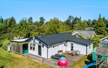 Strandhaus für 5 Personen, mit Garten und Terrasse auf Seeland