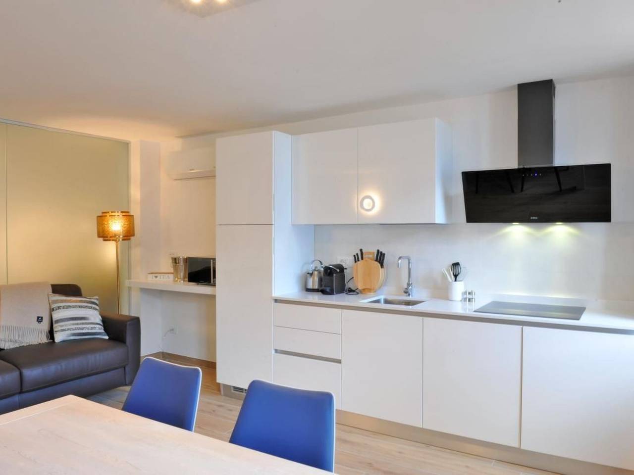 Ganze Wohnung, Ein-Zimmer-Wohnung 'Bella Vacanza 7' mit Blick aufs Wasser in Limone sul Garda, Gardasee-Berge