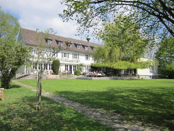 Hotel, mit Terrasse und Garten sowie Sauna und Ausblick in Rems-Murr-Kreis