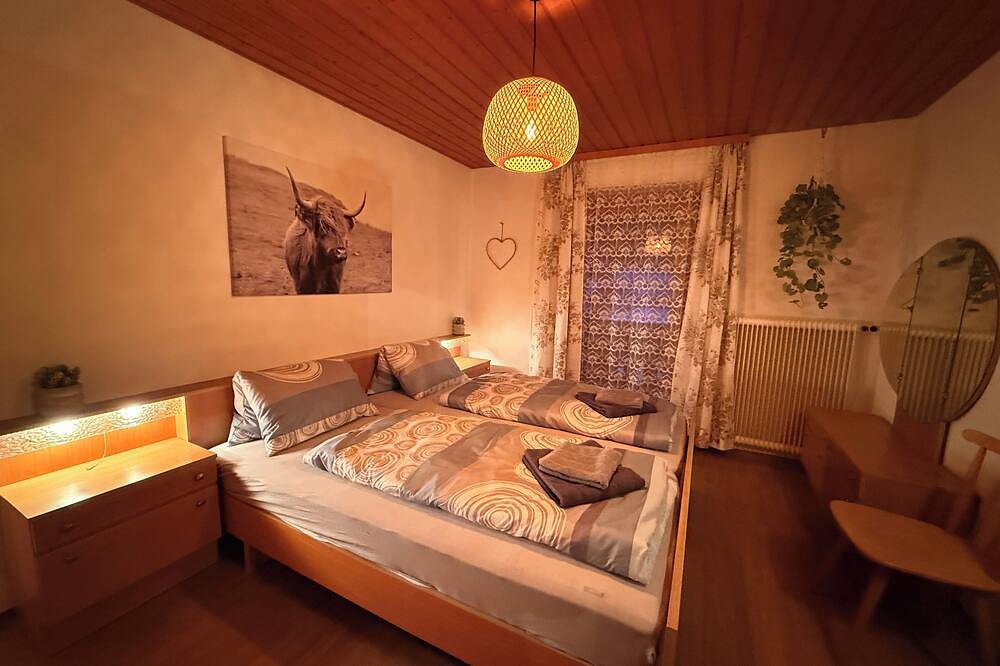 Ganze Wohnung, Gemütliches 6-Personen-Ferienapartment im Pitztal, ruhig und naturnah in Jerzens, Bezirk Imst