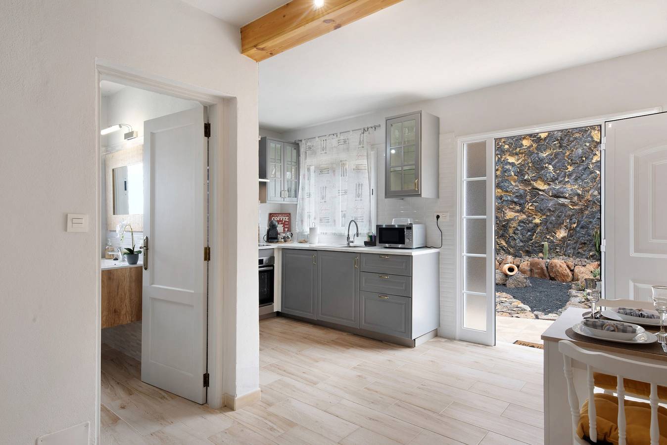 Vakantiehuis 'Valista' met zeezicht, privézwembad en wifi, foto 7