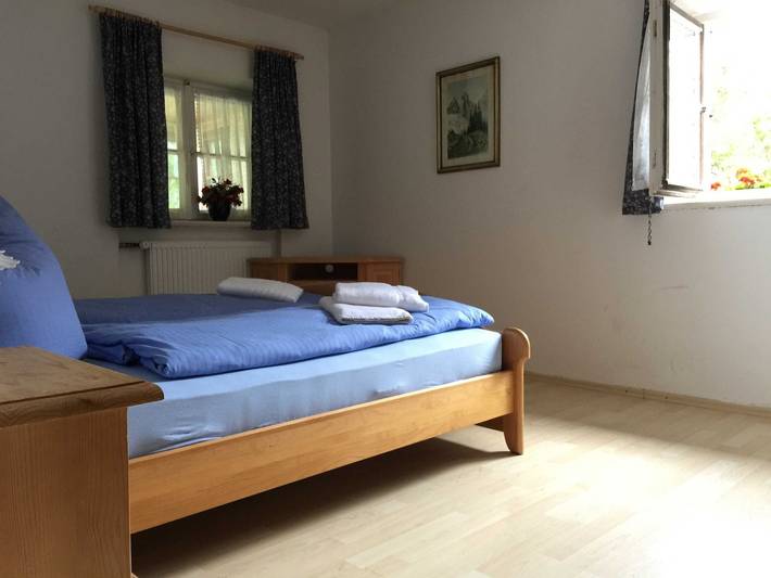 Ferienwohnung für 6 Personen, mit Balkon und Garten sowie Pool am Tegernsee - 2