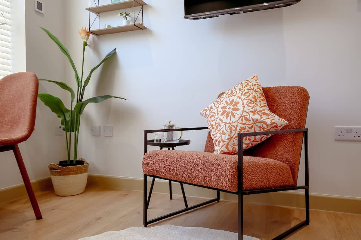 Entire apartment, Lindenstone | Stay In The Heart Of Maidstone in Kent