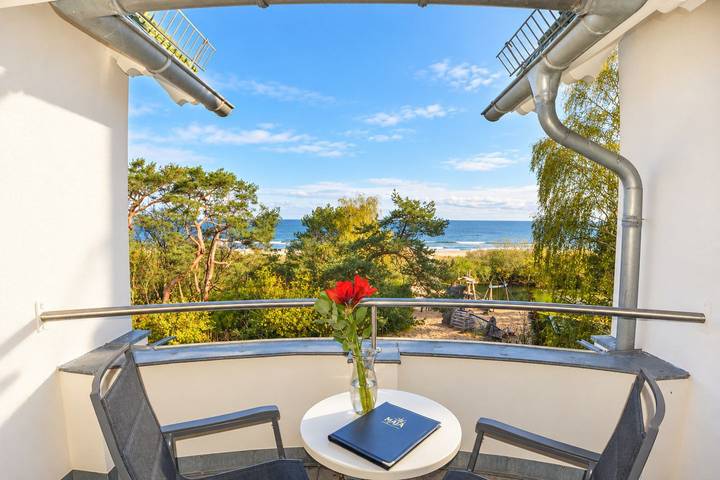 Ganze Wohnung, Villa Germania 14 - Seeblick direkt an der Promenade in Drei Kaiserbäder, Heringsdorf