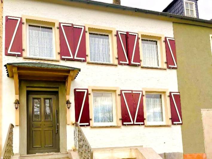Ferienwohnung für 3 Personen, mit Terrasse und Garten in Konz