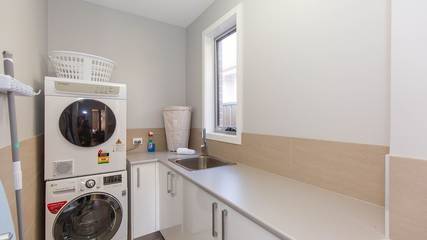 Holiday Home for 10 People in Jindabyne, New South Wales, Photo 4