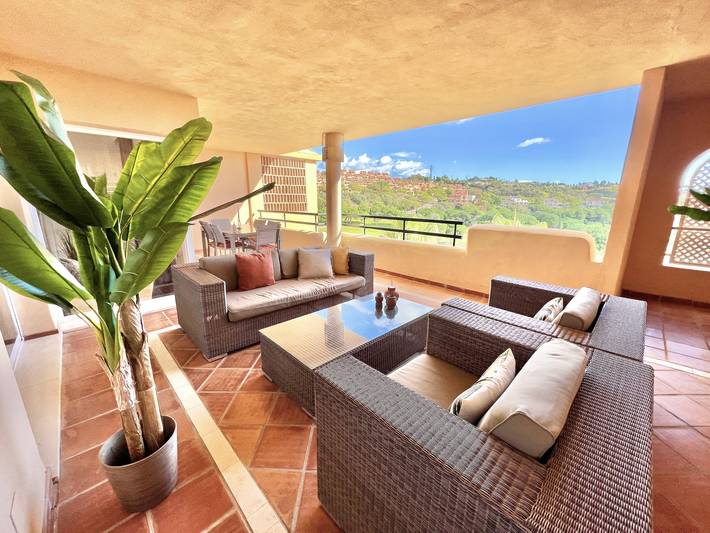 Vakantieappartement voor 4 personen, with Terras and Zwembad as well as Uitzicht in Elviria