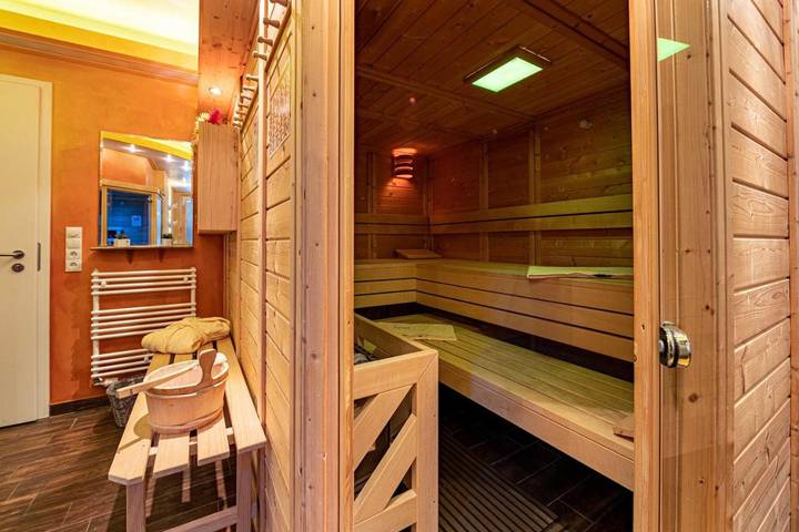 Villa für 5 Personen, mit Sauna und Balkon auf Rügen - 4