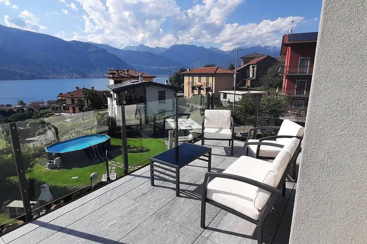 Ferienhaus für 7 Personen, mit Balkon und Whirlpool sowie Garten in Dervio