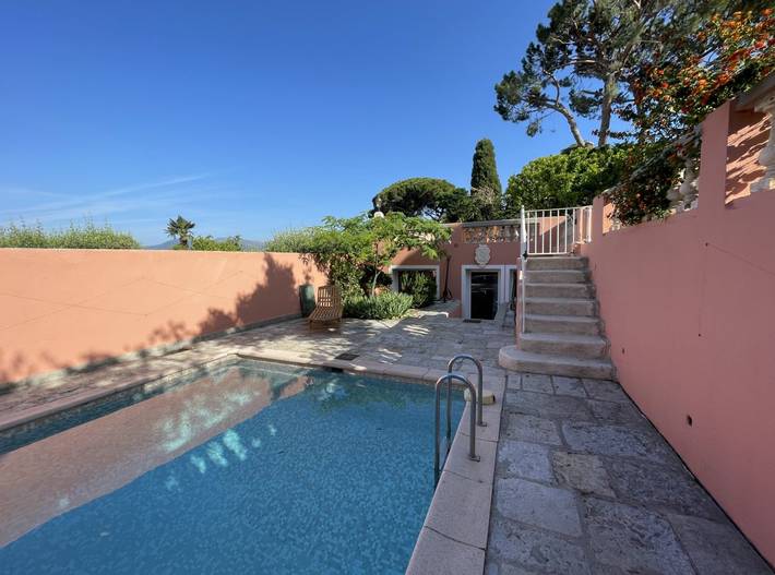 Chambre d’hôte pour 2 personnes, avec piscine et jardin dans les Alpes maritimes - 4