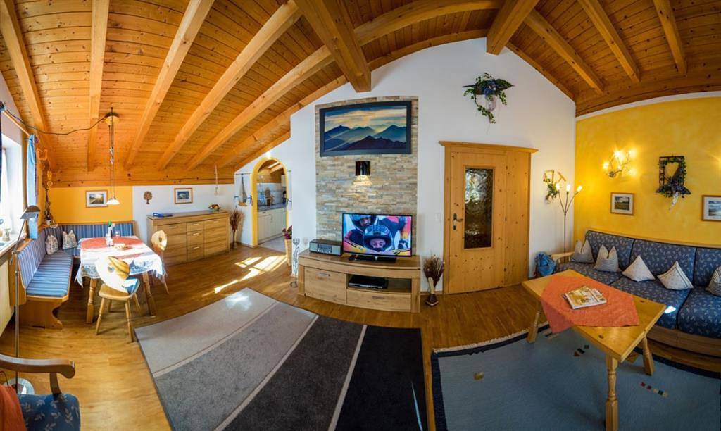 Ganze Ferienwohnung, "Karwendel" Fewo 2 Schlafräume, Du, Wc, in Wallgau, Walchensee