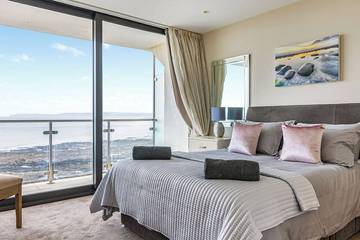 Apartment for 4 People in Westward Ho, Devon, Photo 1