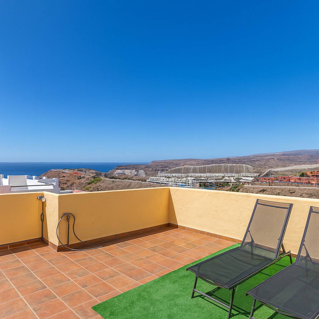 Apartamento entero, Private Solarium Home -  Terrace & Beach Views in Playa de Amadores, Mogán