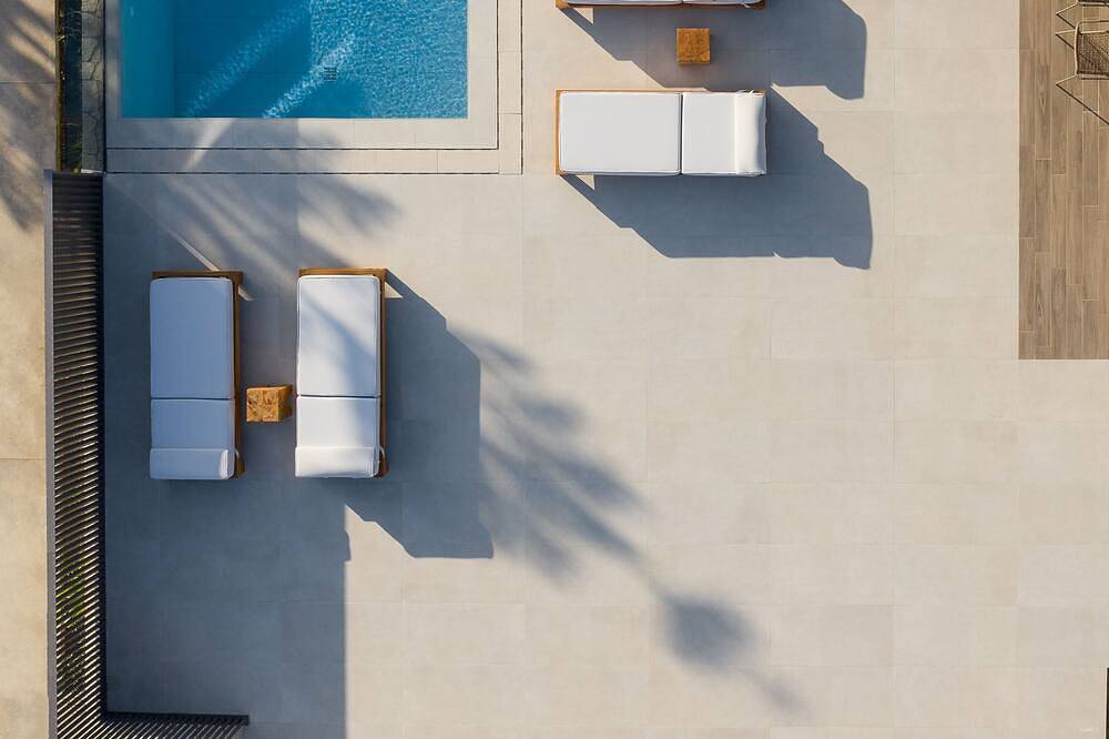 Athina Luxury Villa, with Pool & Walk to the Beach in Tavronitis, Chania und Umgebung