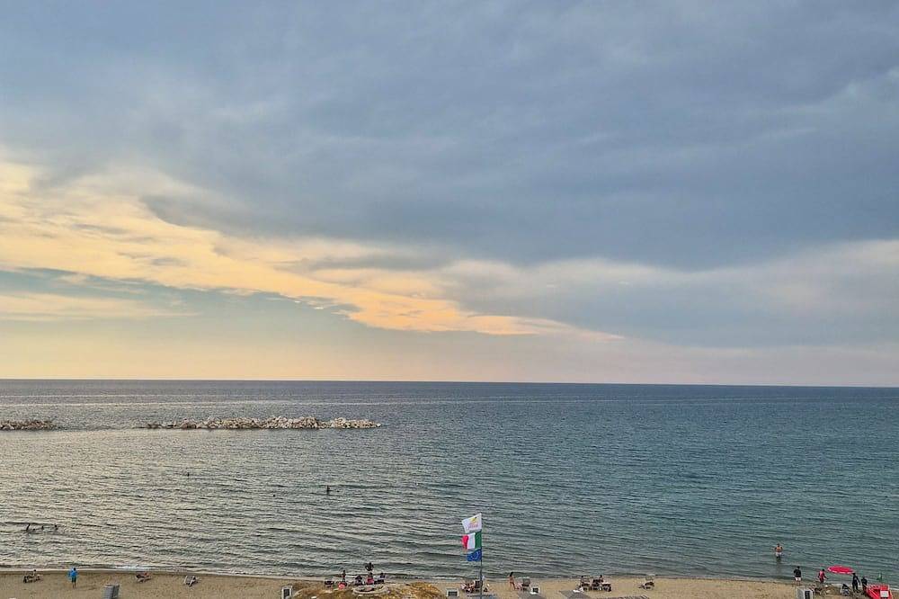 Apartamento entero, Due Passi di Blu: Your own little oasis of relaxation just a few steps from the sea in Anzio in Anzio, Provincia de Roma