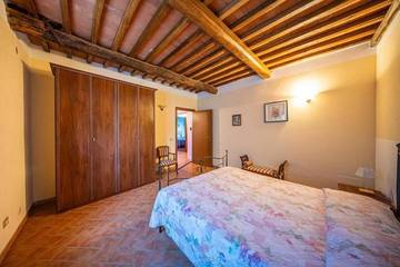 Agriturismo per 8 Persone in Bolsena, Lago di Bolsena, Foto 1