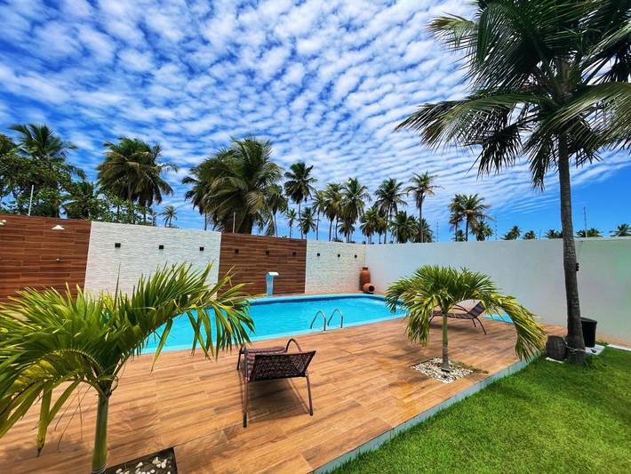 Casas e apartamentos de temporada para 3 pessoas, com jardim e piscina em Touros