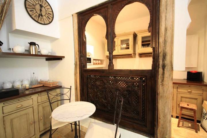 Chambre d’hôte pour 3 personnes, avec vue ainsi que piscine et jardin, animaux acceptés à Zonza - 2